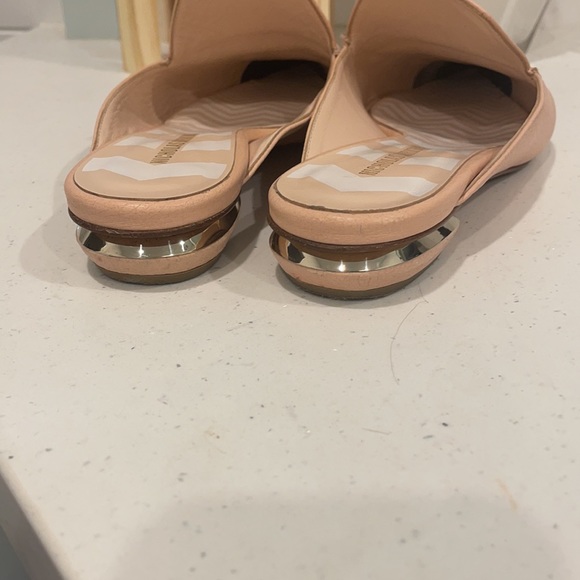 Nicholas Kirkwood Beya Mules in Powder (soft pink) - Picture 6 of 12